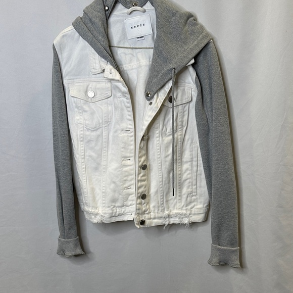 Blank NYC Jackets & Blazers - BlankNYC white denim and sweatshirt sleeves and hood jacket.  Size Large. VGUC